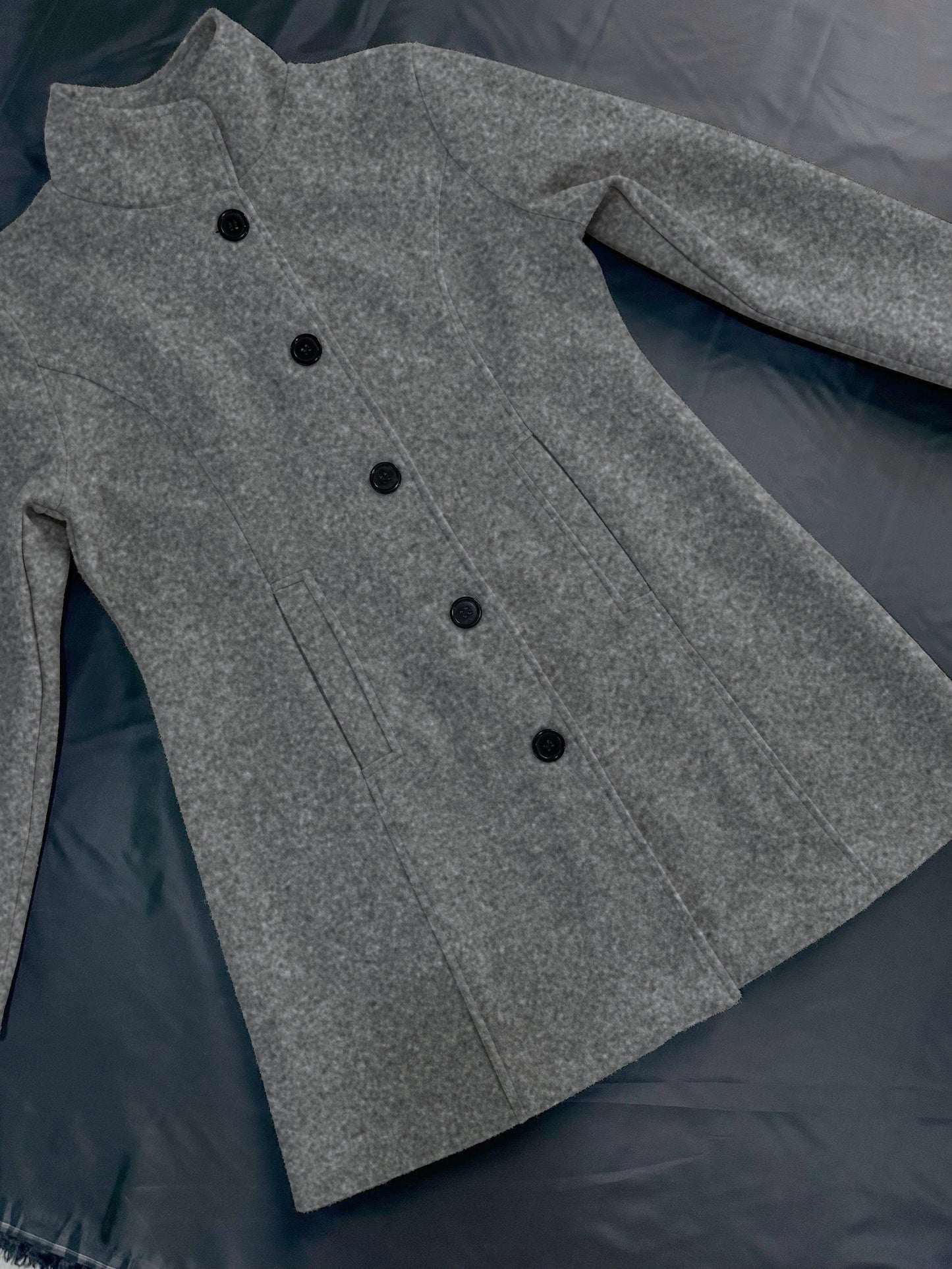 Clara – Stylish Overcoat